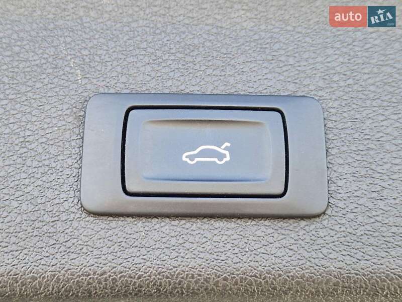 Внедорожник / Кроссовер Audi Q5 2015 в Днепре