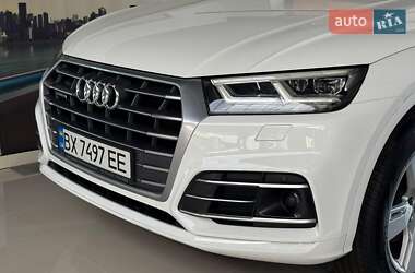 Внедорожник / Кроссовер Audi Q5 2017 в 