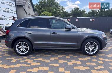 Внедорожник / Кроссовер Audi Q5 2015 в 