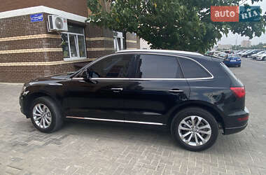 Внедорожник / Кроссовер Audi Q5 2015 в Черноморске