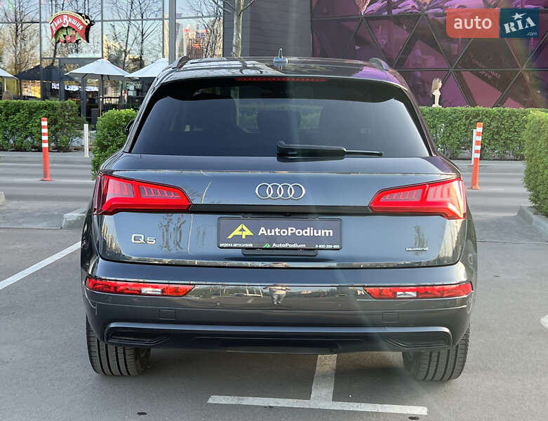 Внедорожник / Кроссовер Audi Q5 2018 в Киеве