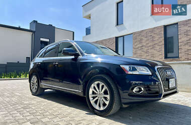 Внедорожник / Кроссовер Audi Q5 2015 в 
