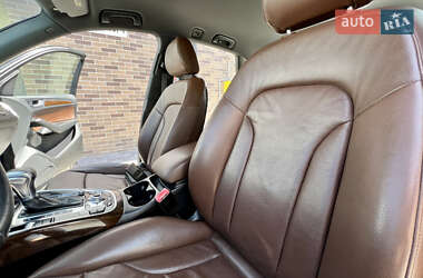 Внедорожник / Кроссовер Audi Q5 2015 в 