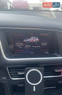 Внедорожник / Кроссовер Audi Q5 2015 в 