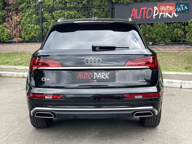 Внедорожник / Кроссовер Audi Q5 2023 в Киеве