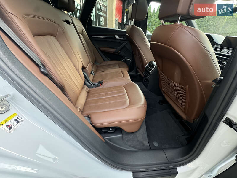 Позашляховик / Кросовер Audi Q5 2019 в Львові
