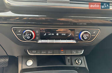 Внедорожник / Кроссовер Audi Q5 2019 в 