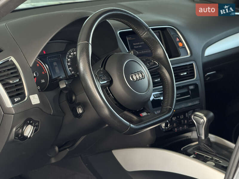 Внедорожник / Кроссовер Audi Q5 2015 в Киеве