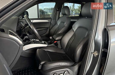 Внедорожник / Кроссовер Audi Q5 2015 в 