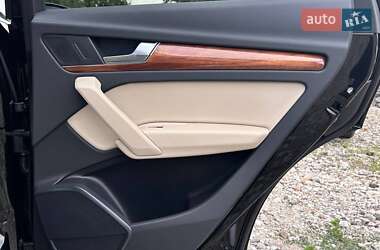Внедорожник / Кроссовер Audi Q5 2023 в 
