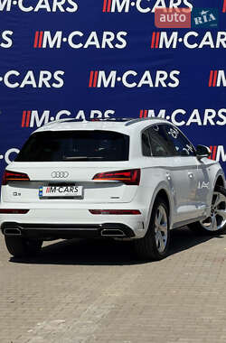Внедорожник / Кроссовер Audi Q5 2022 в 
