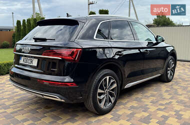 Внедорожник / Кроссовер Audi Q5 2022 в 