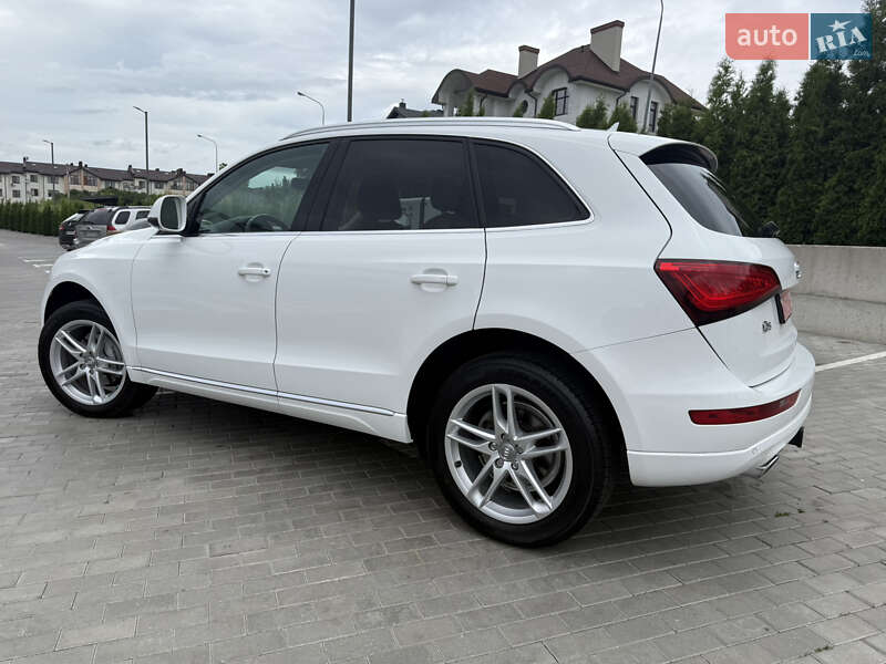 Внедорожник / Кроссовер Audi Q5 2013 в Ровно