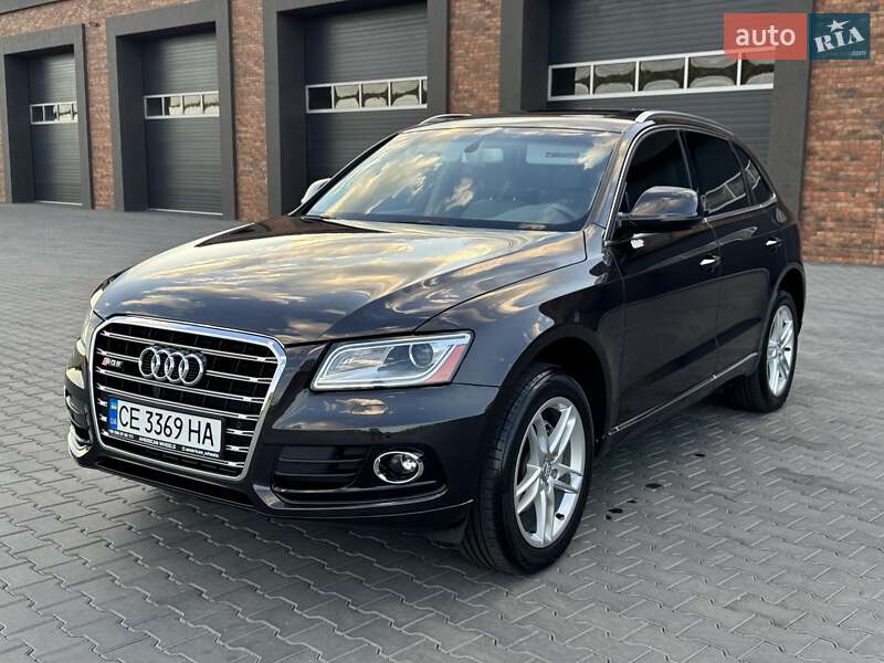 Внедорожник / Кроссовер Audi Q5 2016 в 