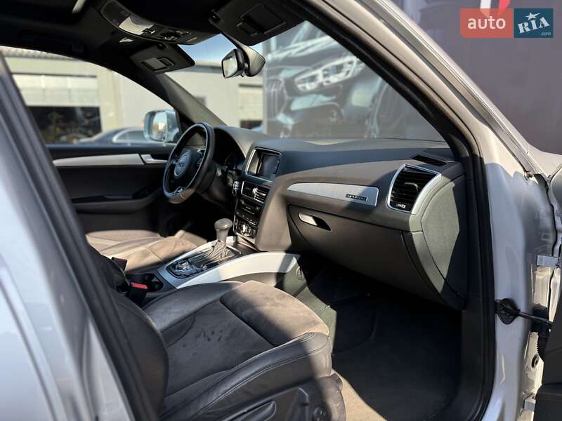 Внедорожник / Кроссовер Audi Q5 2014 в Львове