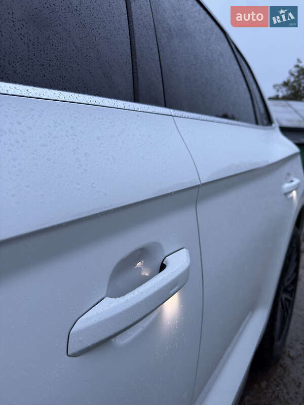Позашляховик / Кросовер Audi Q5 2018 в Івано-Франківську