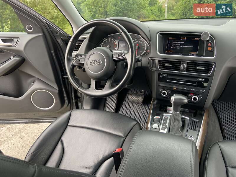 Внедорожник / Кроссовер Audi Q5 2015 в Киеве
