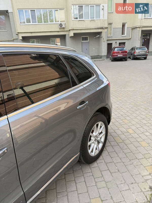Внедорожник / Кроссовер Audi Q5 2011 в Ивано-Франковске