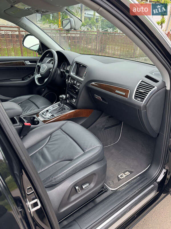 Внедорожник / Кроссовер Audi Q5 2015 в Тячеве