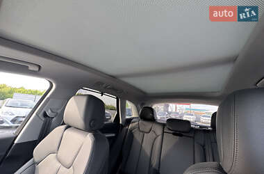 Внедорожник / Кроссовер Audi Q5 2018 в 