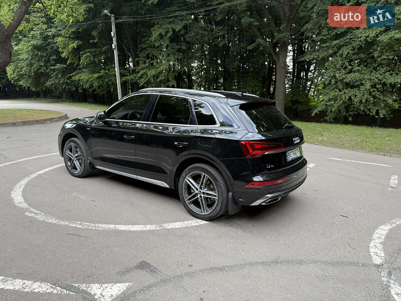 Внедорожник / Кроссовер Audi Q5 2020 в Львове