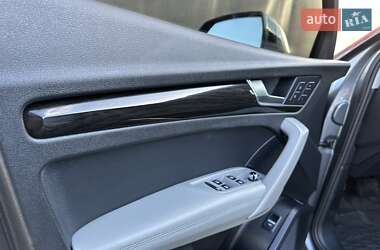 Внедорожник / Кроссовер Audi Q5 2018 в 