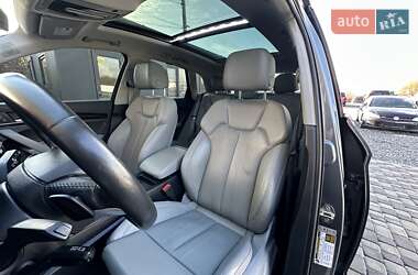 Внедорожник / Кроссовер Audi Q5 2018 в 