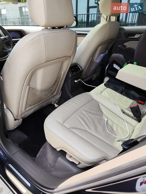 Внедорожник / Кроссовер Audi Q5 2013 в Луцке