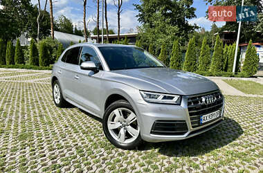 Позашляховик / Кросовер Audi Q5 2017 в Харкові