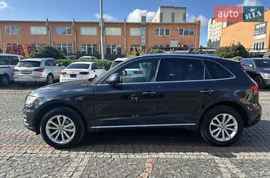 Внедорожник / Кроссовер Audi Q5 2016 в 