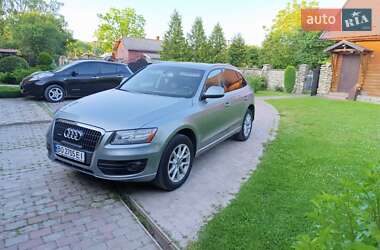 Внедорожник / Кроссовер Audi Q5 2010 в 