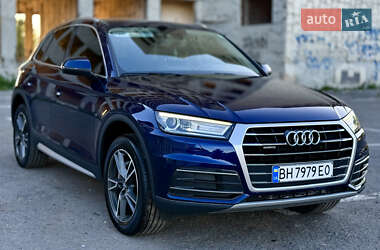Внедорожник / Кроссовер Audi Q5 2017 в 