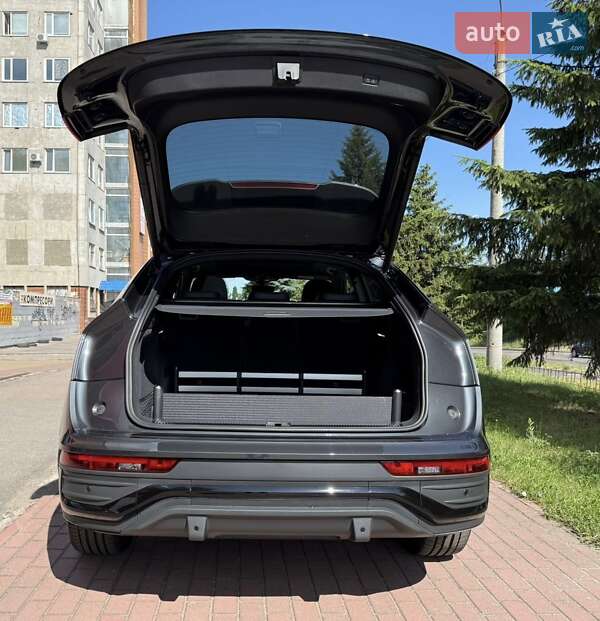 Внедорожник / Кроссовер Audi Q5 2022 в Черкассах