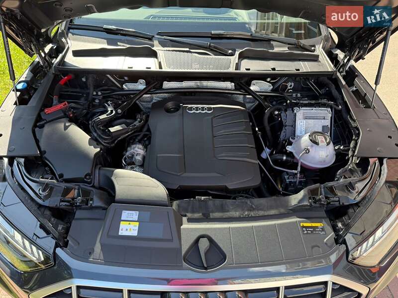 Внедорожник / Кроссовер Audi Q5 2022 в Черкассах