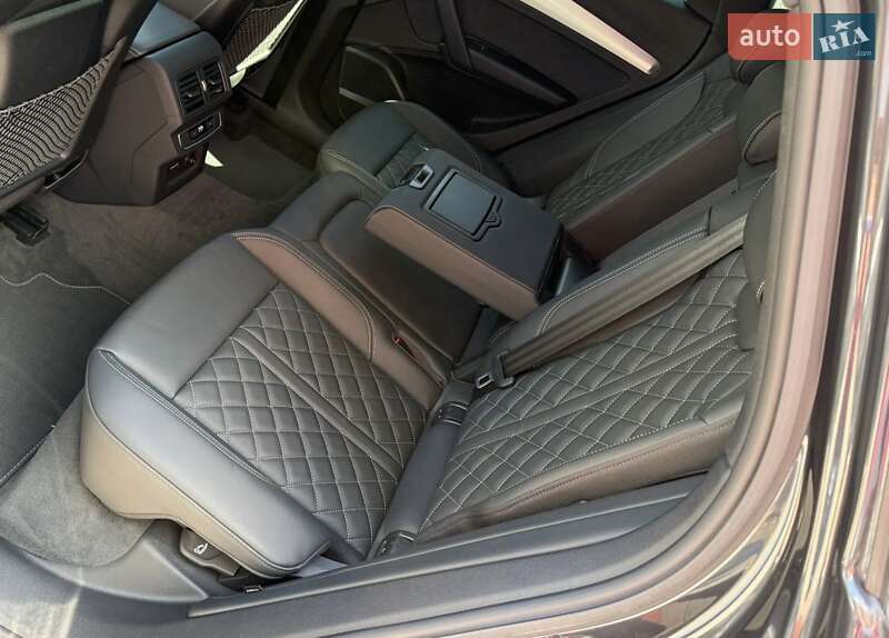 Внедорожник / Кроссовер Audi Q5 2022 в Черкассах