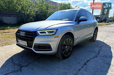 Внедорожник / Кроссовер Audi Q5 2019 в Каменском
