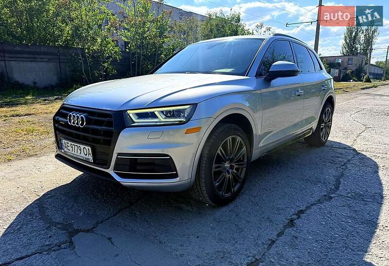 Внедорожник / Кроссовер Audi Q5 2019 в 