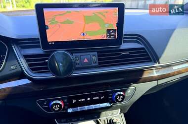 Внедорожник / Кроссовер Audi Q5 2019 в 