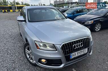 Внедорожник / Кроссовер Audi Q5 2016 в 