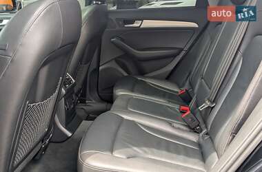 Внедорожник / Кроссовер Audi Q5 2015 в 