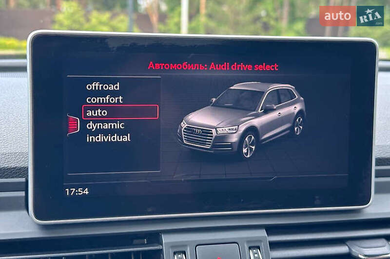 Внедорожник / Кроссовер Audi Q5 2017 в Киеве