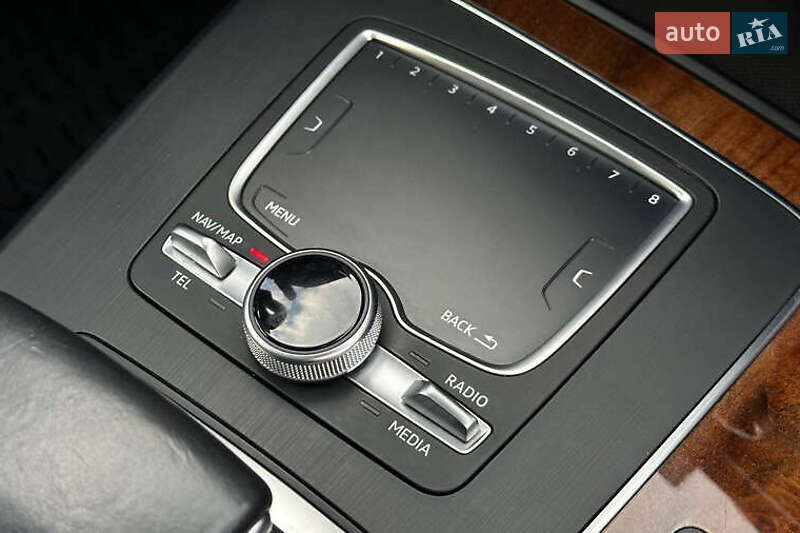 Внедорожник / Кроссовер Audi Q5 2017 в Киеве