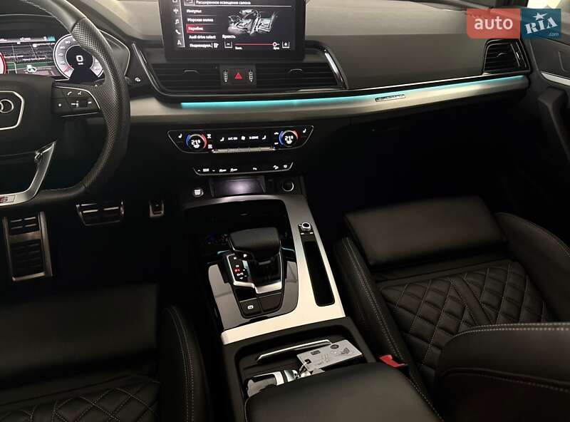 Внедорожник / Кроссовер Audi Q5 2022 в Черкассах