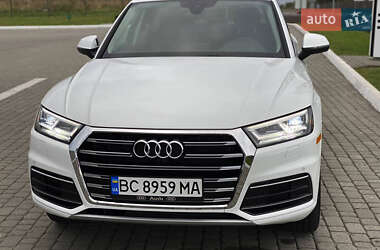 Позашляховик / Кросовер Audi Q5 2018 в Чернівцях