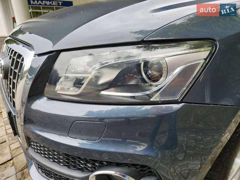 Позашляховик / Кросовер Audi Q5 2010 в Дніпрі
