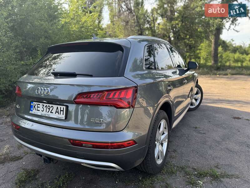 Позашляховик / Кросовер Audi Q5 2017 в Кривому Розі