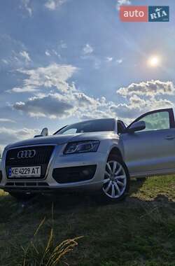 Внедорожник / Кроссовер Audi Q5 2009 в 