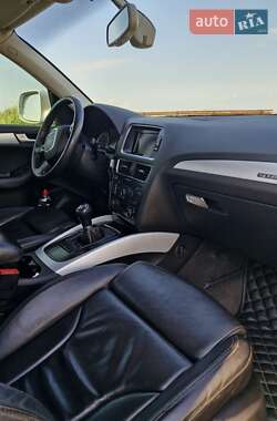 Внедорожник / Кроссовер Audi Q5 2009 в 