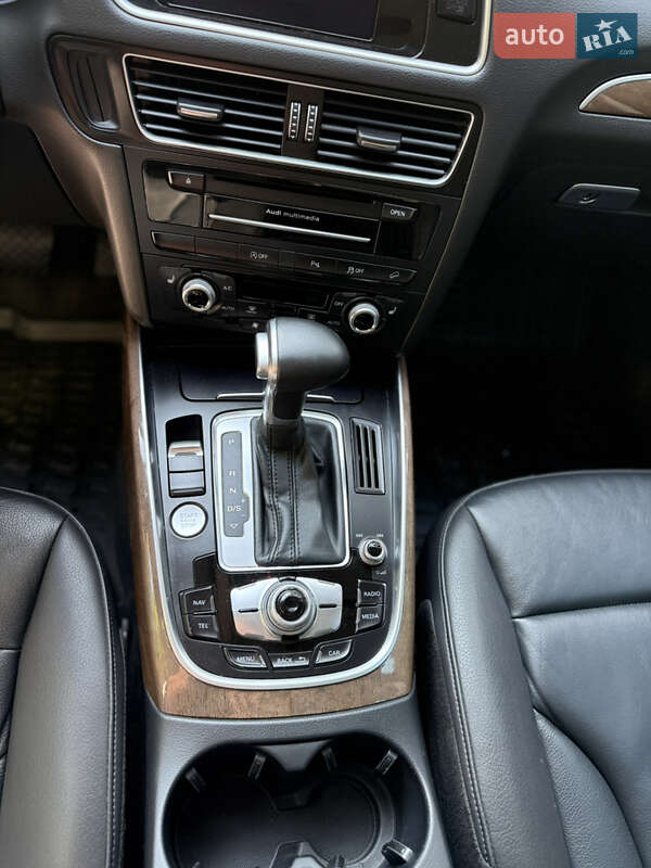 Внедорожник / Кроссовер Audi Q5 2016 в Львове