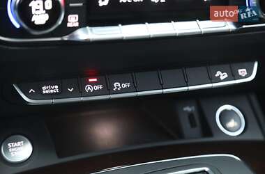 Внедорожник / Кроссовер Audi Q5 2018 в 
